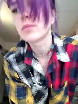 Snapshot of LazyTanukii chatting on February 3, 3:09 am LazyTanukii online show from February 3, 3:09 am
