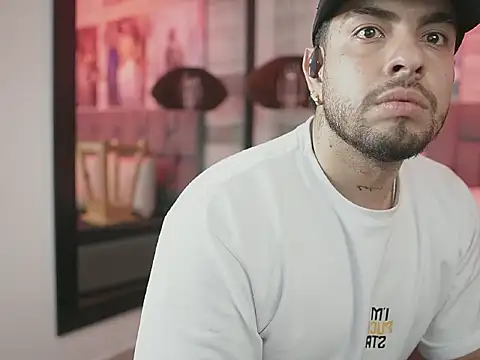 dereck fiore online show from April 27, 10:08 pm