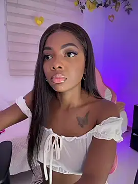 Snapshot of Vane_Rossee chatting on July 9, 12:04 am Vane Rossee online show from July 9, 12:04 am