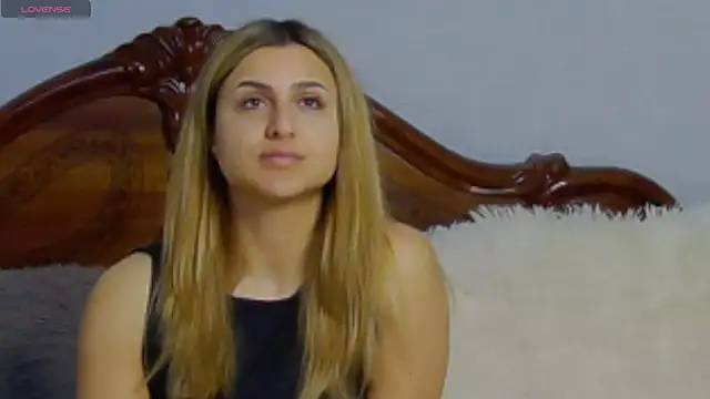 NicolePlay online show from February 17, 8:55 am