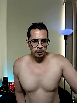 towers j online show from November 10, 6:18 pm