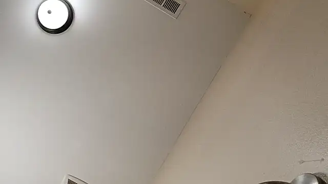 Snapshot of RinsingWood84 chatting on January 9, 2:09 pm RinsingWood84 online show from January 9, 2:09 pm