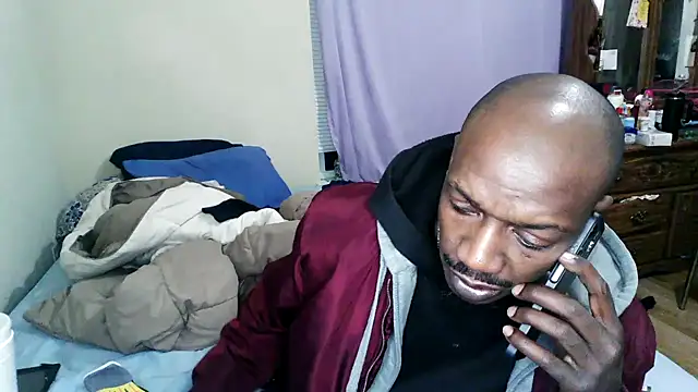 Snapshot of RinsingWood84 chatting on January 17, 12:37 am RinsingWood84 online show from January 17, 12:37 am