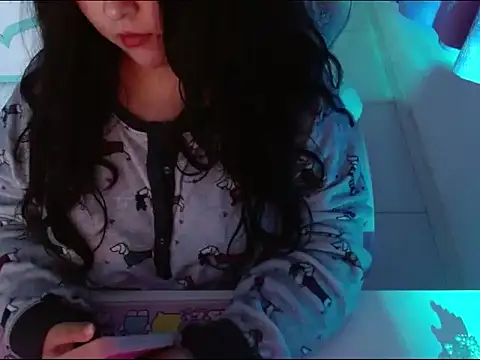 KittyK3 online show from October 2, 3:46 am