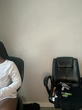 DancingLemonade online show from May 17, 3:52 pm