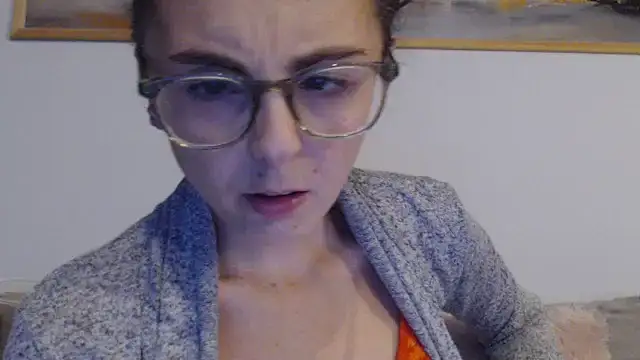 cleophee online show from November 14, 6:56 am