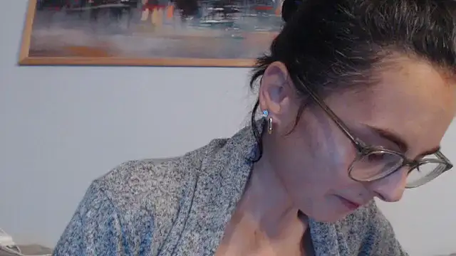 cleophee online show from December 18, 6:41 am