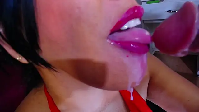 Snapshot of anastasia_slave chatting on July 9, 3:16 pm anastasia slave online show from July 9, 3:16 pm