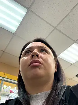 Sara Slow online show from September 29, 2:00 pm