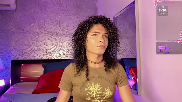 vennus1  online show from October 30, 5:57 pm