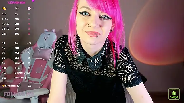 Snapshot of AmyRose6969 chatting on December 8, 9:08 pm AmyRose6969 online show from December 8, 9:08 pm