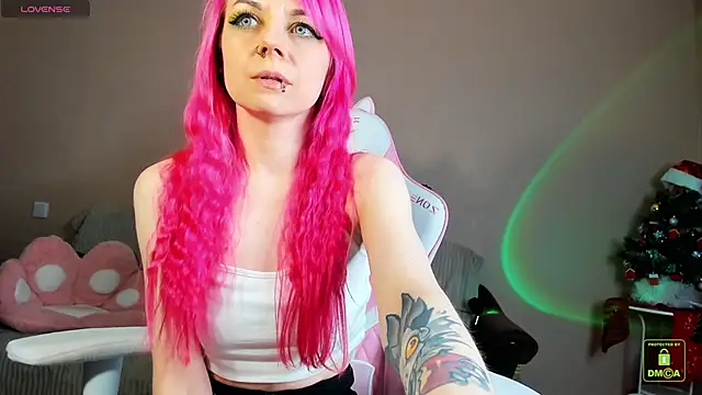Snapshot of AmyRose6969 chatting on January 7, 3:35 am AmyRose6969 online show from January 7, 3:35 am