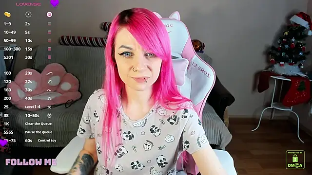 Snapshot of AmyRose6969 chatting on January 9, 9:48 am AmyRose6969 online show from January 9, 9:48 am