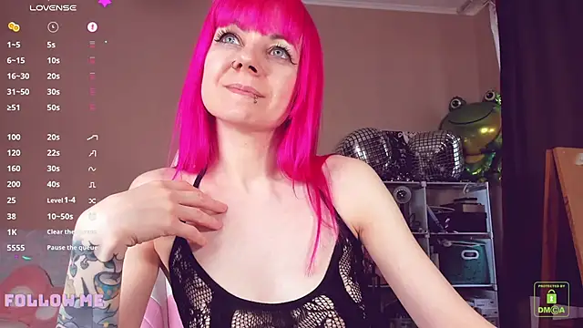 Snapshot of AmyRose6969 chatting on May 5, 3:31 pm AmyRose6969 online show from May 5, 3:31 pm