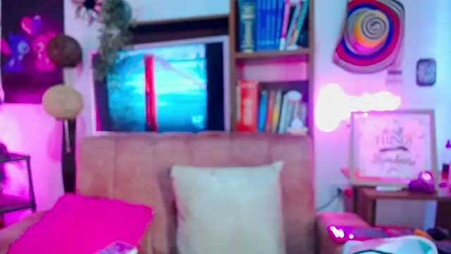 CiaraaSweet online show from May 15, 10:28 pm