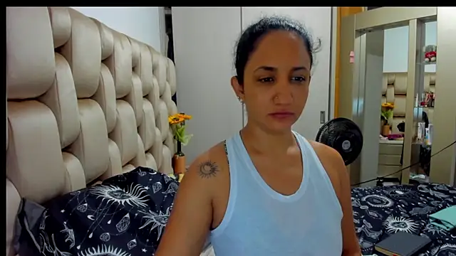 Snapshot of alaskmiller1 chatting on December 29, 3:11 am alaskmiller1 online show from December 29, 3:11 am