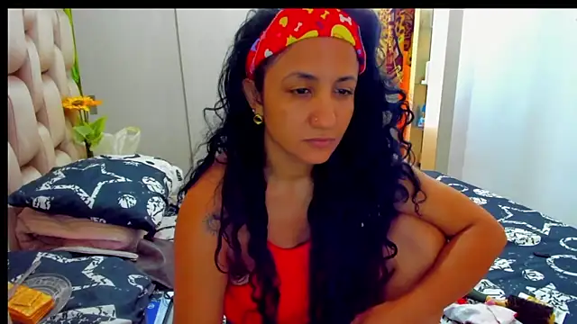 Snapshot of alaskmiller1 chatting on February 24, 8:25 pm alaskmiller1 online show from February 24, 8:25 pm