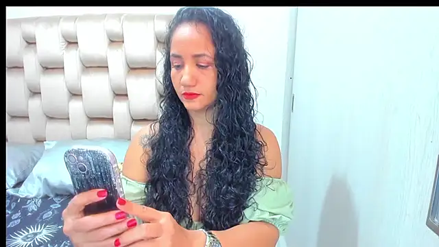 alaskmiller1 online show from March 1, 9:39 pm