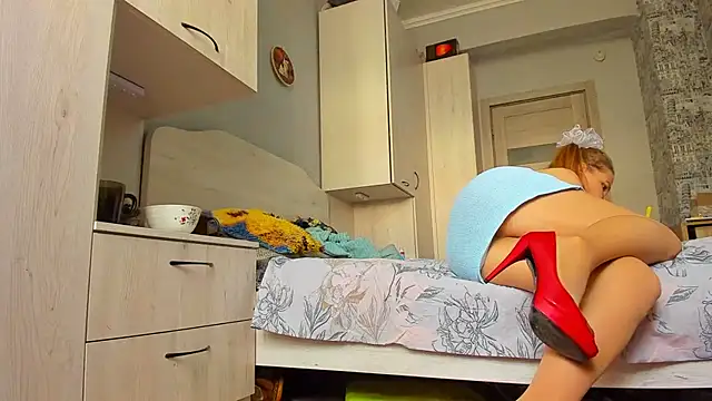 DUSSY PUSSY online show from October 14, 4:02 am