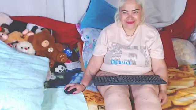 estrellita fugaz16x online show from November 25, 9:59 pm