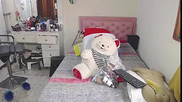 lucy belle bm online show from June 25, 2:21 pm