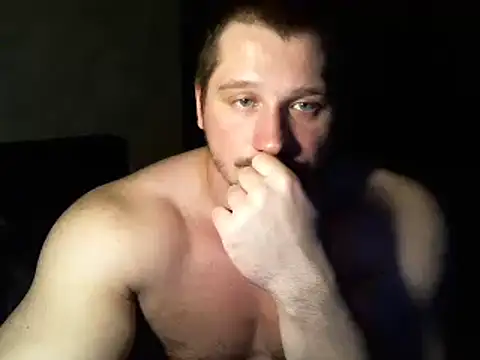 LionEdwin online show from January 15, 7:05 am