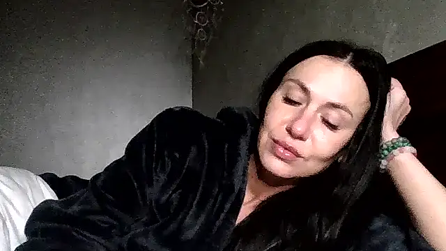 JulianaGold1 online show from April 30, 9:19 pm