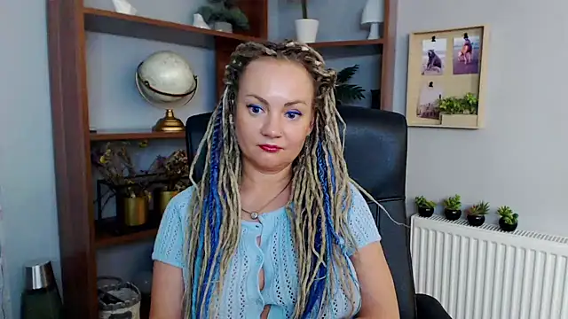 Snapshot of KayaMagic chatting on January 8, 7:13 pm KayaMagic online show from January 8, 7:13 pm