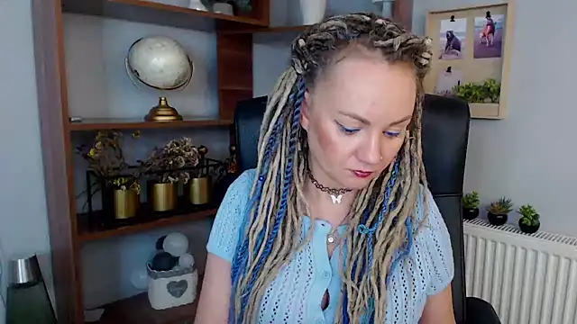 Snapshot of KayaMagic chatting on January 20, 5:37 pm KayaMagic online show from January 20, 5:37 pm