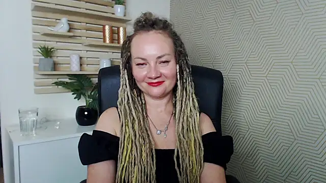 Snapshot of KayaMagic chatting on September 29, 4:34 pm KayaMagic online show from September 29, 4:34 pm