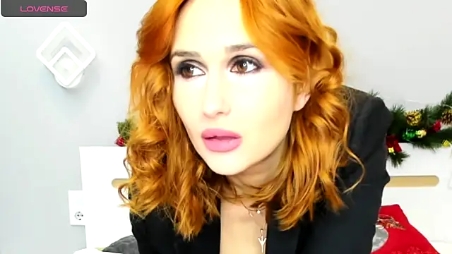 Red Fairy  online show from December 27, 3:15 pm