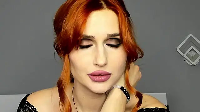 Red Fairy  online show from January 14, 12:56 pm