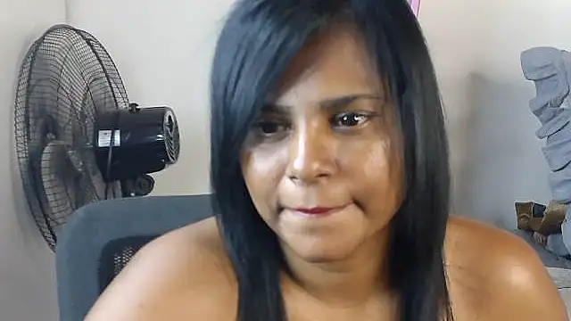 Snapshot of sunshinelady_ chatting on October 22, 9:42 am sunshinelady online show from October 22, 9:42 am