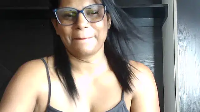 Snapshot of sunshinelady_ chatting on November 21, 10:14 am sunshinelady online show from November 21, 10:14 am