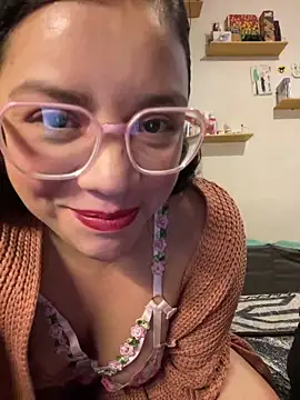 Vivi Kvsh online show from March 26, 7:14 am