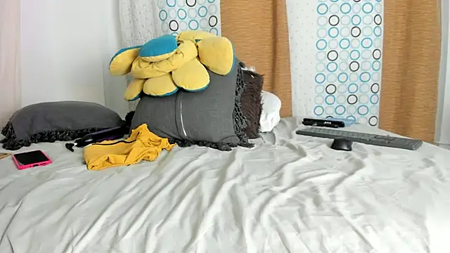 BlowMommy  online show from December 23, 2:28 pm