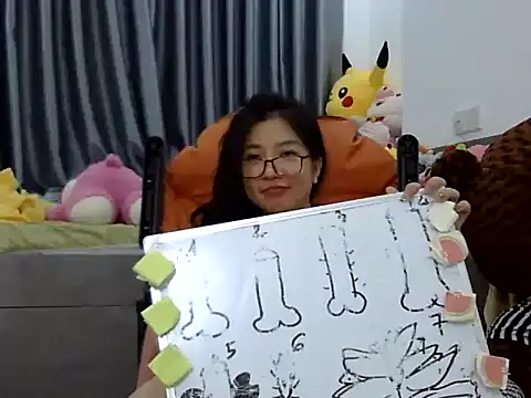 Snapshot of Cute_Ruby01 chatting on December 13, 2:49 pm Cute Ruby01 online show from December 13, 2:49 pm