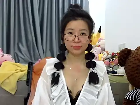 Snapshot of Cute_Ruby01 chatting on December 31, 4:25 pm Cute Ruby01 online show from December 31, 4:25 pm