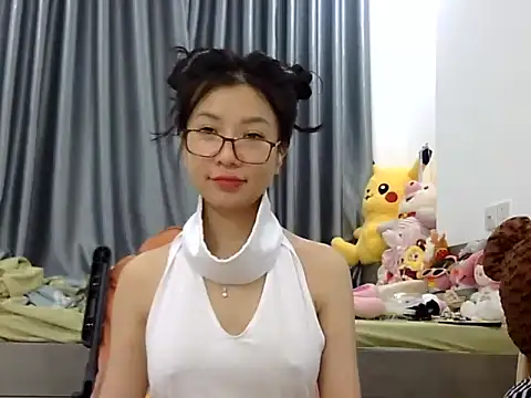 Snapshot of Cute_Ruby01 chatting on March 18, 12:58 pm Cute Ruby01 online show from March 18, 12:58 pm
