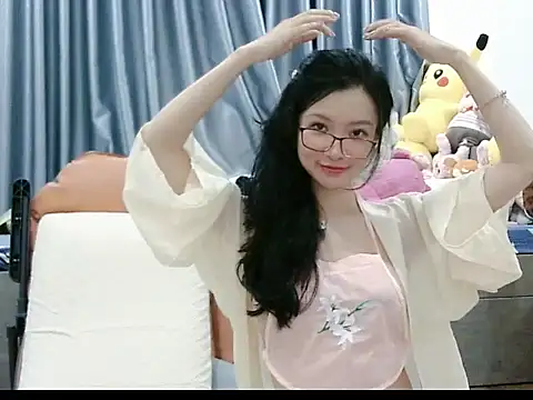 Snapshot of Cute_Ruby01 chatting on September 21, 11:12 am Cute Ruby01 online show from September 21, 11:12 am