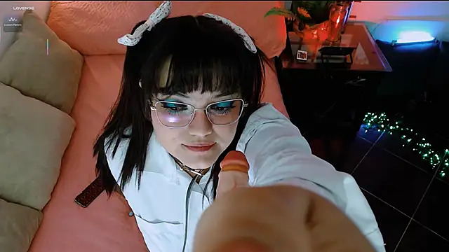 alexa11  online show from March 19, 7:49 pm