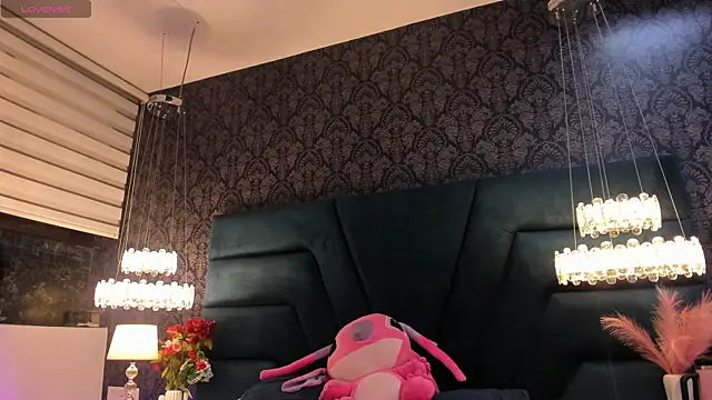 Vivi prinncess online show from May 12, 10:51 pm