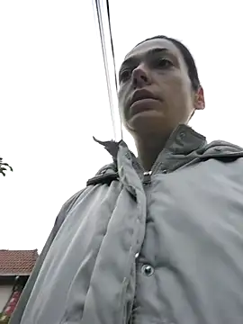 Snapshot of JoLeNe27 chatting on October 7, 5:37 am JoLeNe27 online show from October 7, 5:37 am