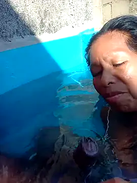 Snapshot of shantal_sharly chatting on November 4, 9:14 pm shantal sharly online show from November 4, 9:14 pm