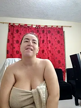 Snapshot of rosahills chatting on September 11, 6:35 am rosahills online show from September 11, 6:35 am