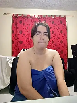 Snapshot of rosahills chatting on September 16, 8:26 am rosahills online show from September 16, 8:26 am