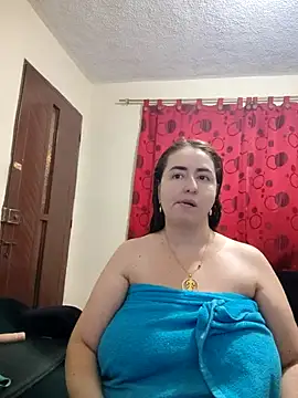 Snapshot of rosahills chatting on October 19, 7:42 am rosahills online show from October 19, 7:42 am