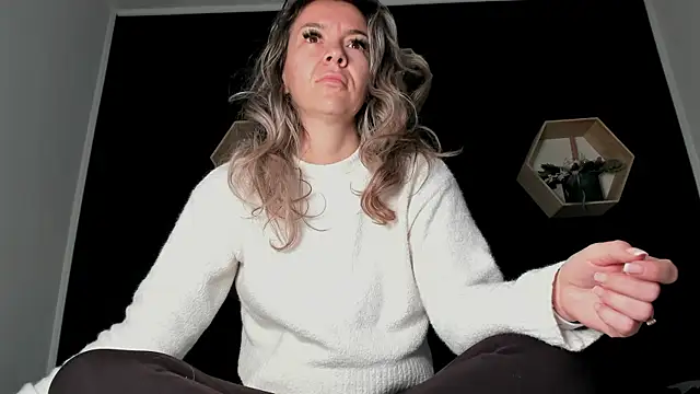 Alesys69 online show from March 27, 5:46 am