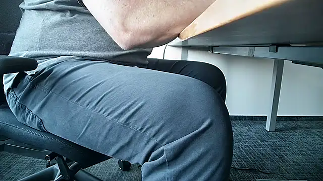 69bezfleku online show from November 6, 7:31 am