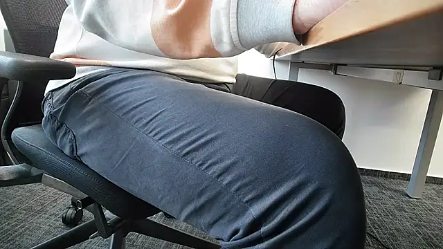 69bezfleku online show from November 10, 7:18 am